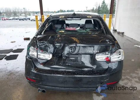 2013 BMW 328I z USA, uszkodzony, nr VIN WBA3C1C57DF438774